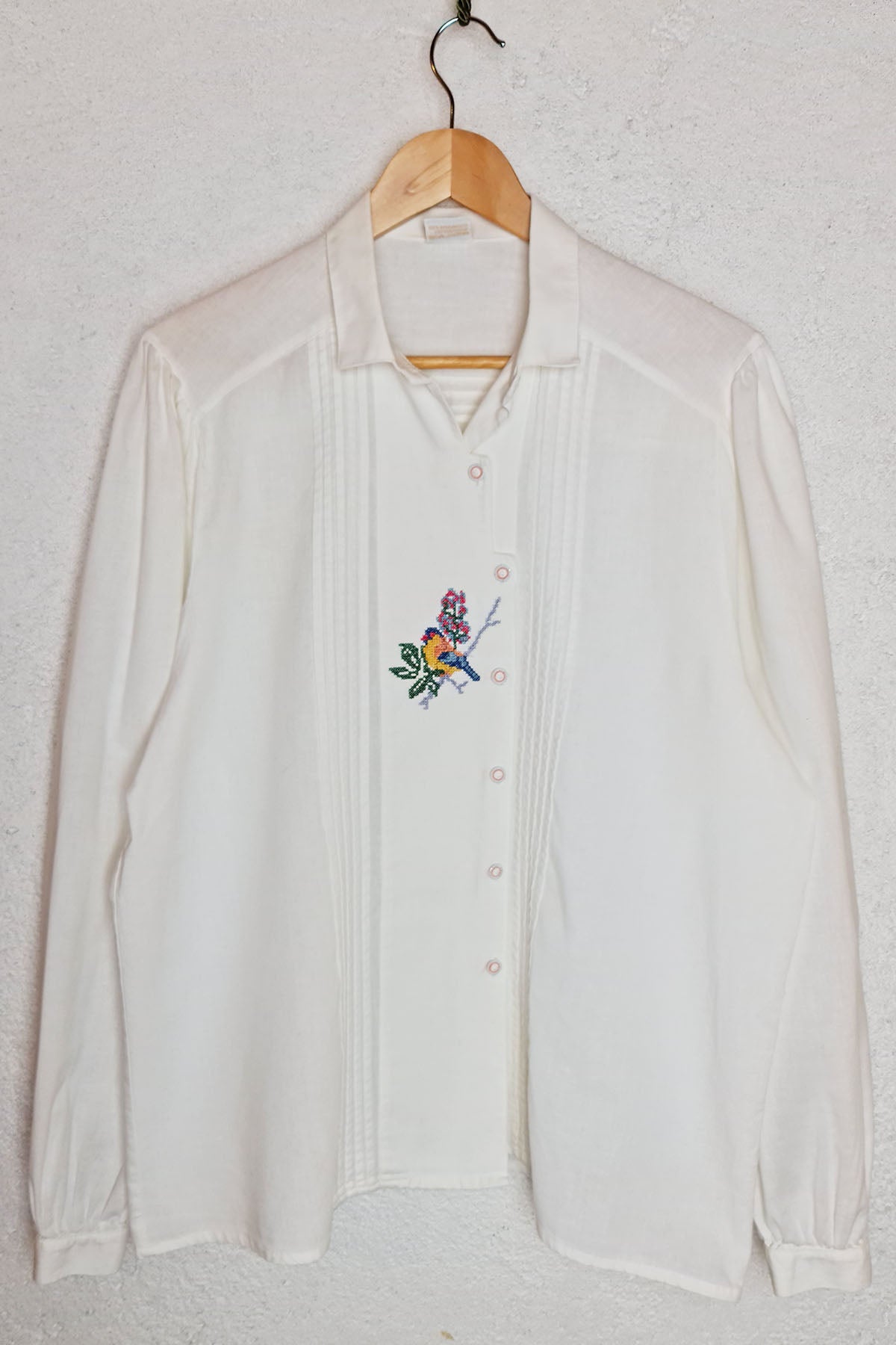 Cute Bird Embroidery Vintage Blouse