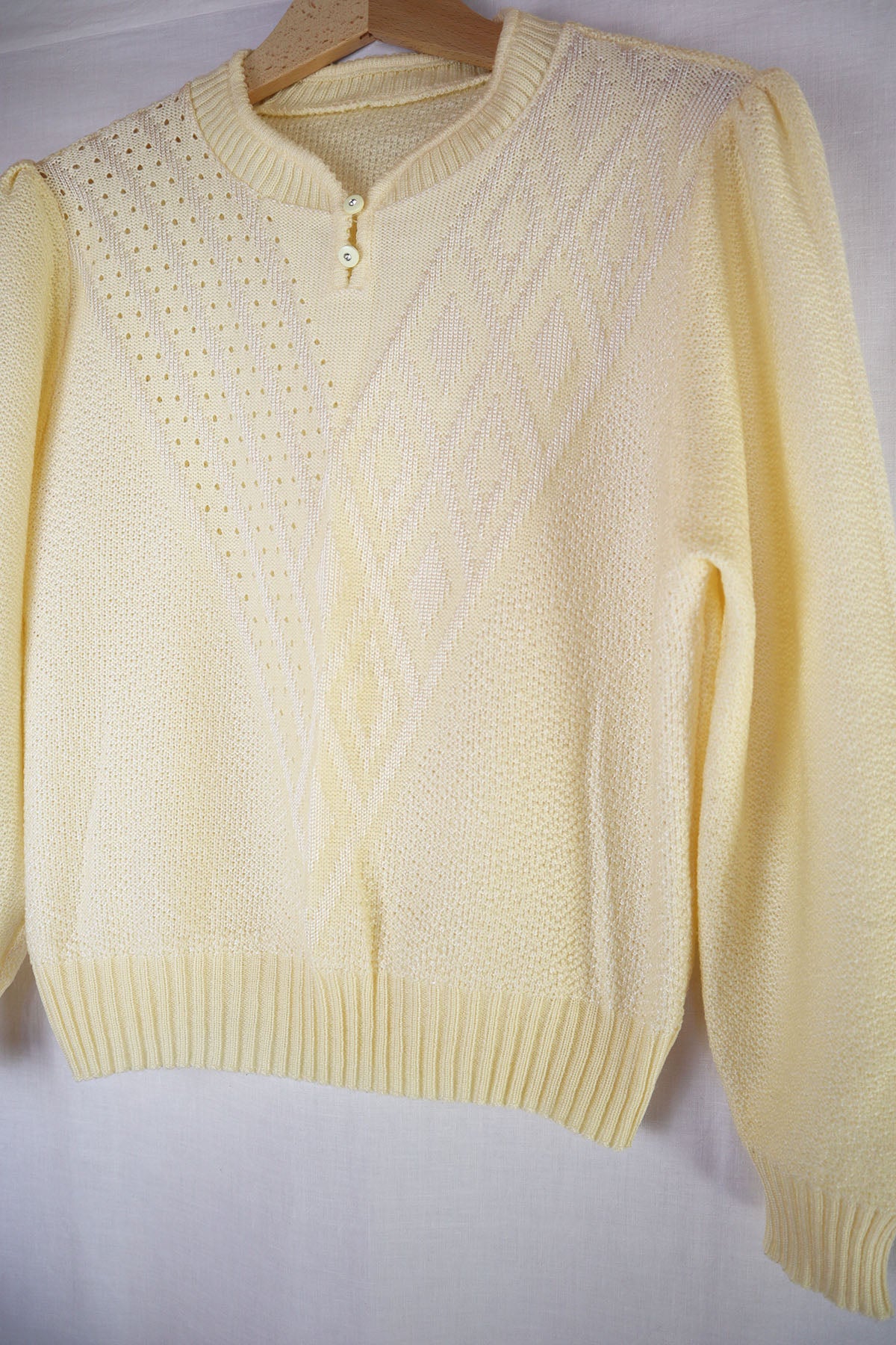 Soft Pastel Vintage Pullover