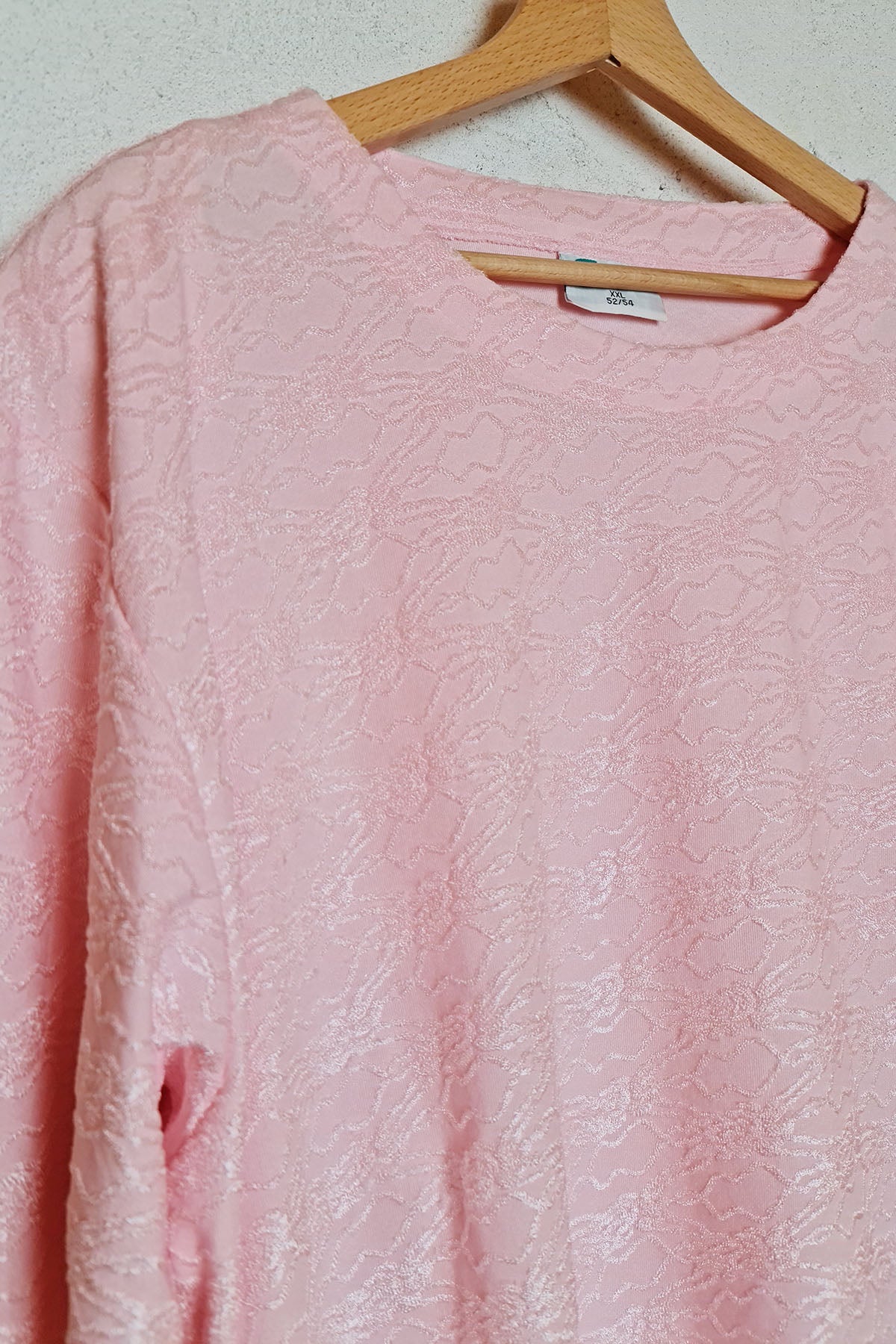 Light Pink Floral Vintage Pullover